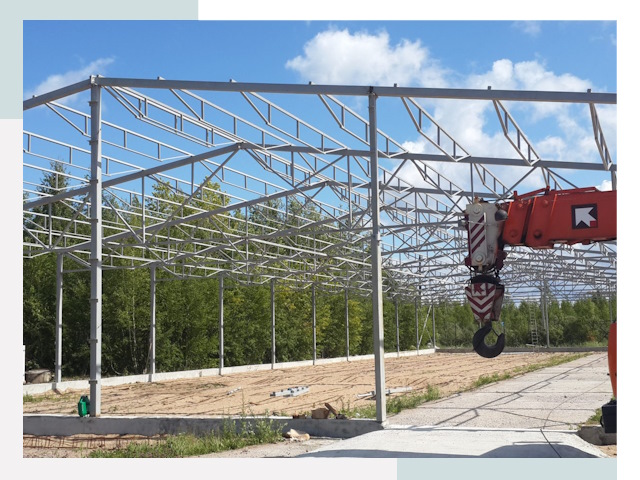 Строительство конюшен в Россошь от 622 руб. под ключ